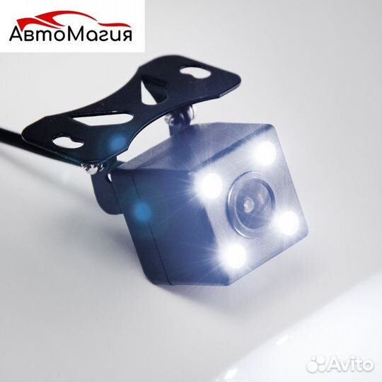 Зеркало заднего вида с монитором