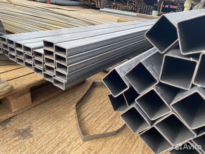 Профильная труба 50х50х2мм