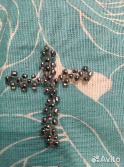 Крест из бисера