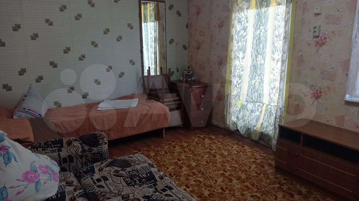 Дом 21 м² на участке 4 сот.