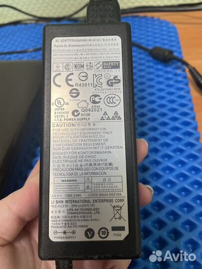 Ноутбук samsung r540