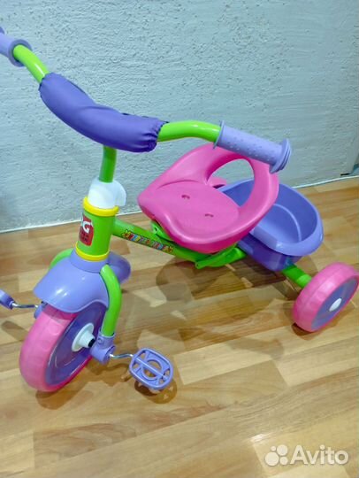 Детский трехколесный велосипед
