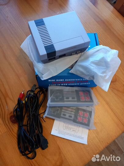 Игровая приставка dendy