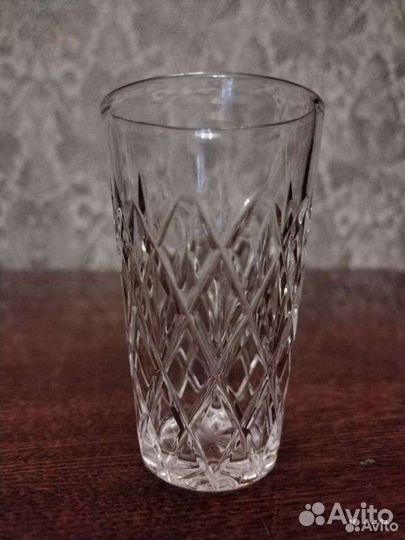 Бокалы, рюмки, креманка