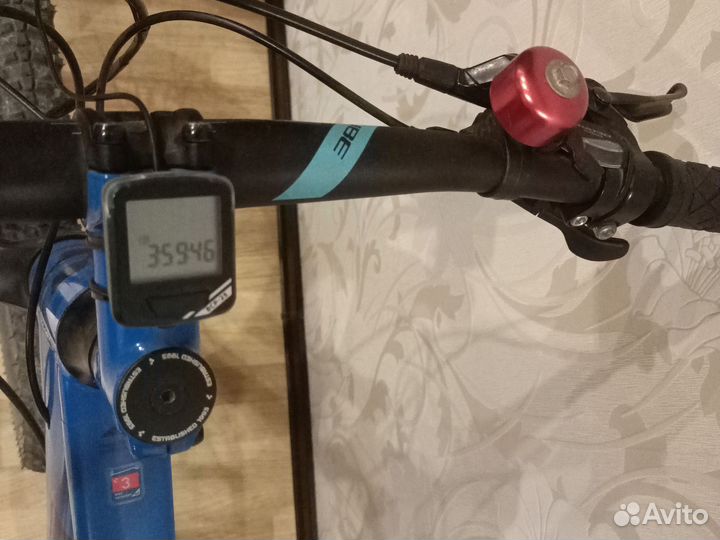 Велосипед cube