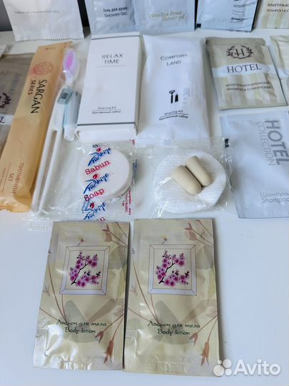 Набор косметики для путешествий командировки