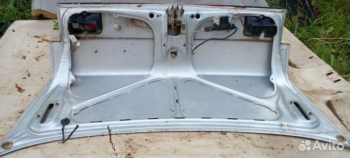 Крышка багажника Ваз 2110