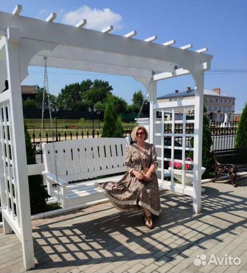 Качели садовые. Пергола беседка