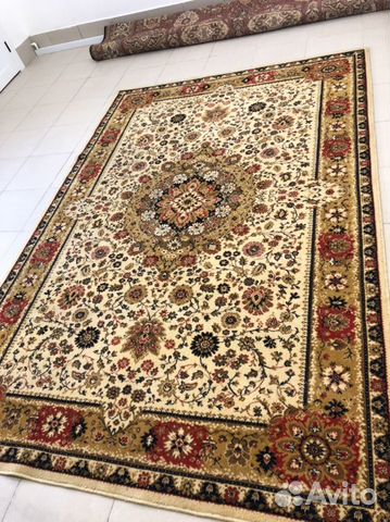 Ковер из шерсти