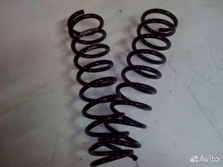 Пружина Toyota Raum задняя 48231-46010 / 20