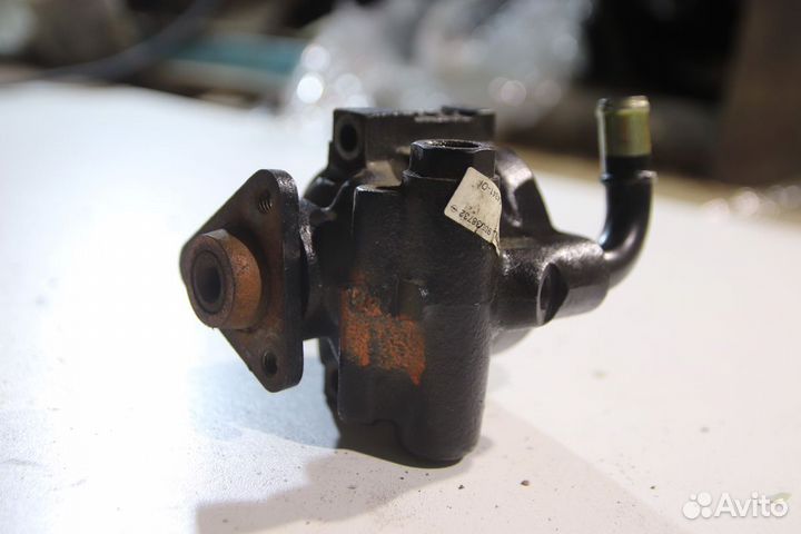 Насос гур на Опель Омега B