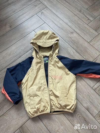 Ветровка 104