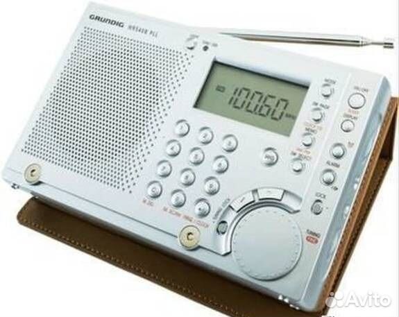 Новый, цифровой радиоприёмник Grundig WR 5408PLL