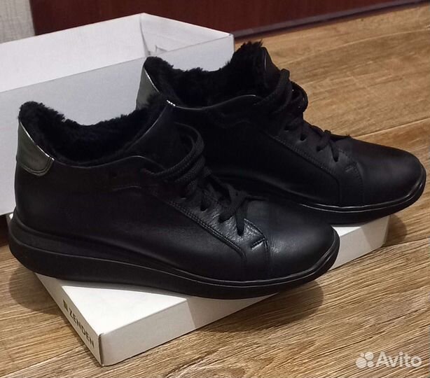 Ботинки женские