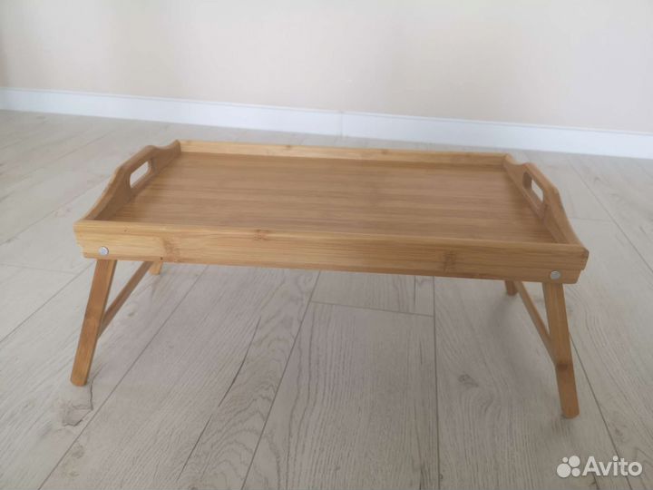 Поднос-столик