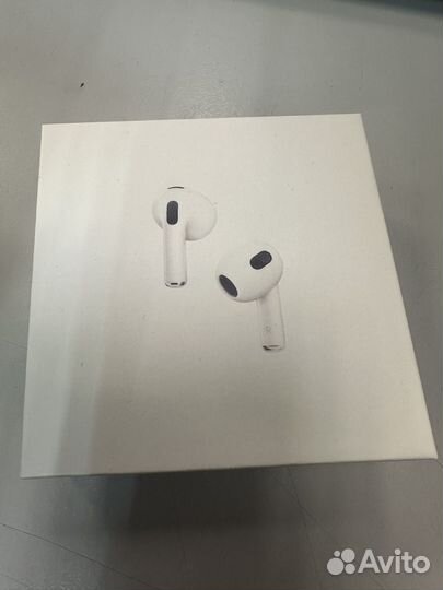 Беспроводные наушники Apple AirPods 3