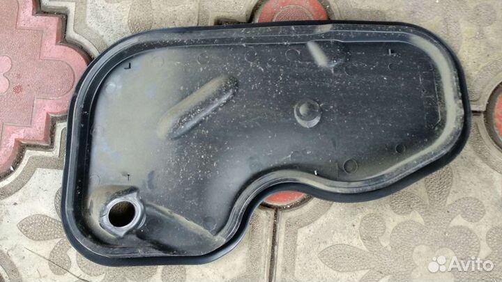 Задняя правая дверь поло в разборе