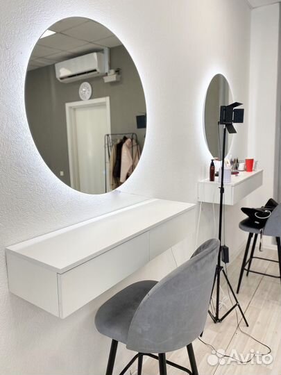 Аренда масстеру бровисту/визажисту