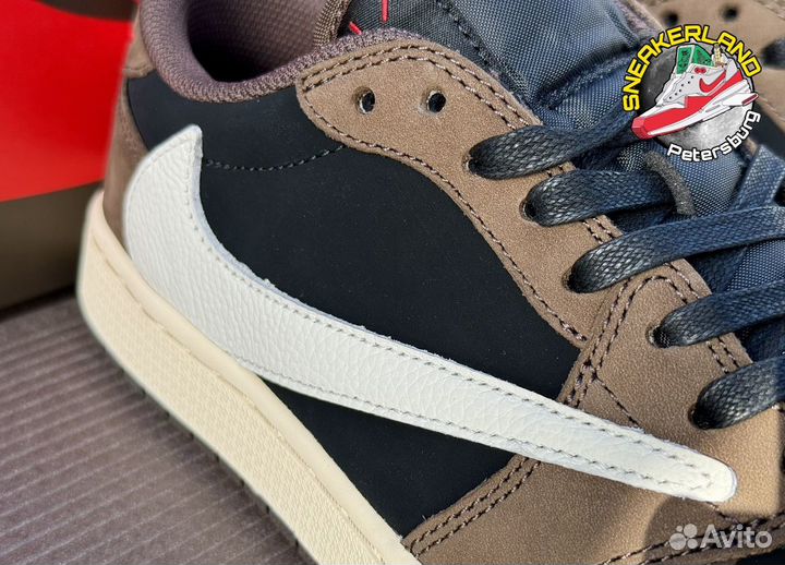 Travis Scott Nike Air Jordan 1 Low Mocha