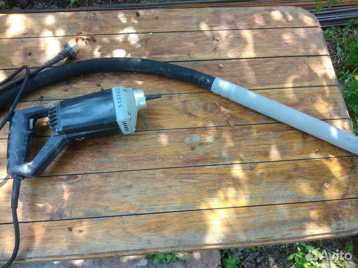 Вибратор для бетона в аренду