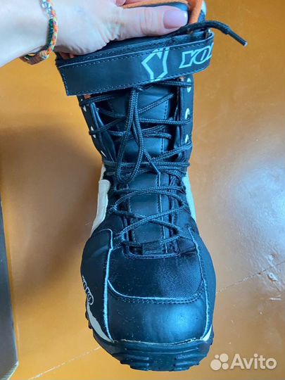 Снегоходные ботинки