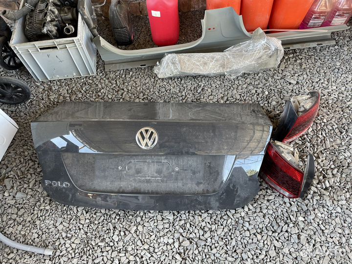 На запчасти polo 5