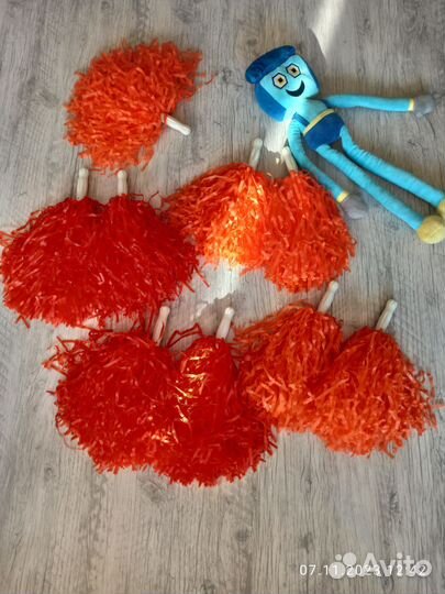 Помпоны для черлидинга оранжевые