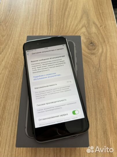 iPhone 8, 64 ГБ
