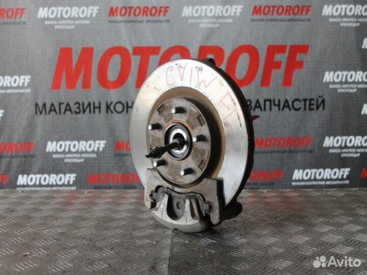 Ступица передняя левая Митсубиси Делика D5 C А213