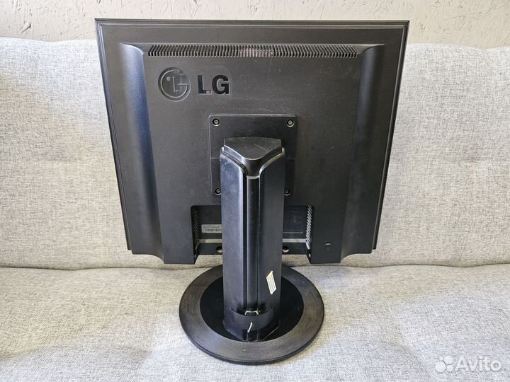 LG 19