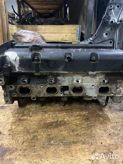 Головка блока цилиндров Ford Fiesta 1.4