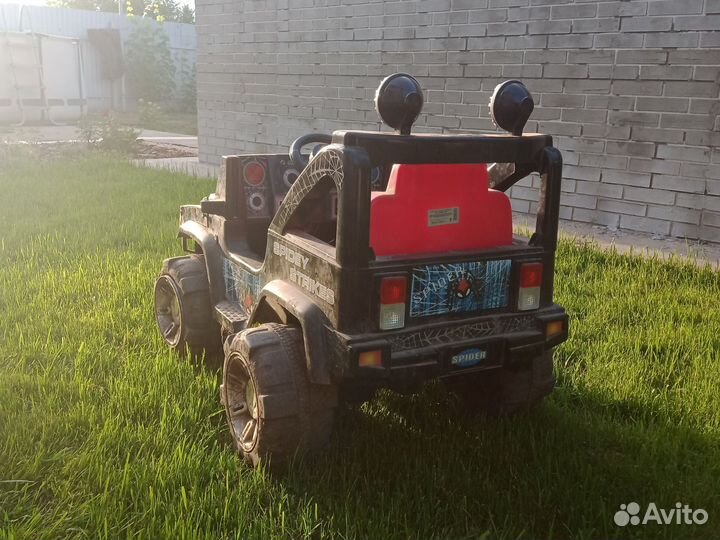 Детская машинка