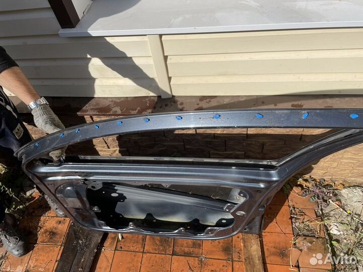 Дверь передняя правая skoda octavia a5