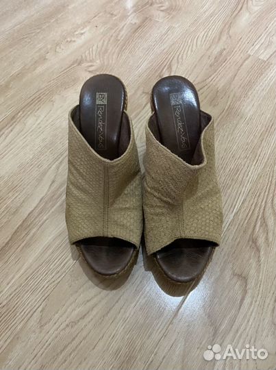 Шлепанцы женские 38 rendez-vous