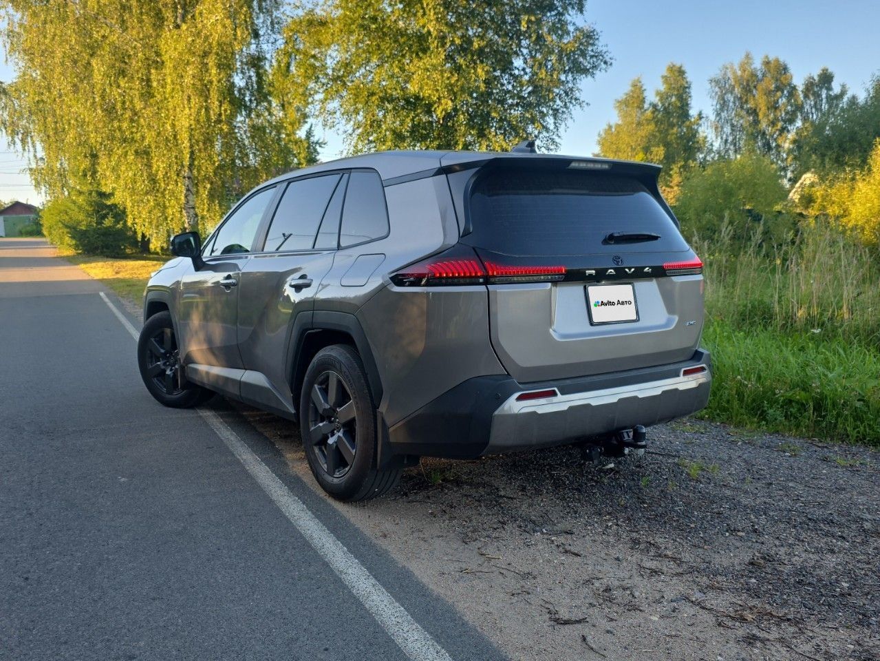 Toyota RAV4: фото из отзыва