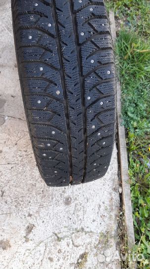 Bridgestone Ice Cruiser 7000S 185/65 R15