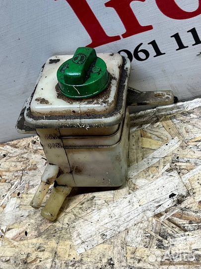 Бачок гур гидроусилителя Chery Fora a21 Фора