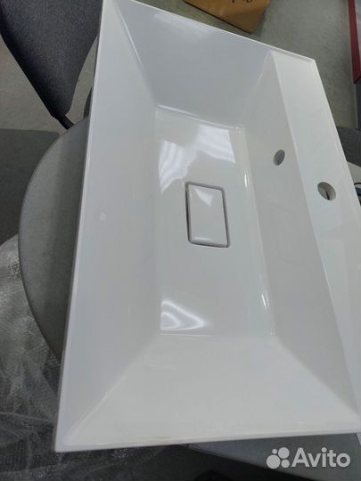 Раковина Uperwood Classic New 70