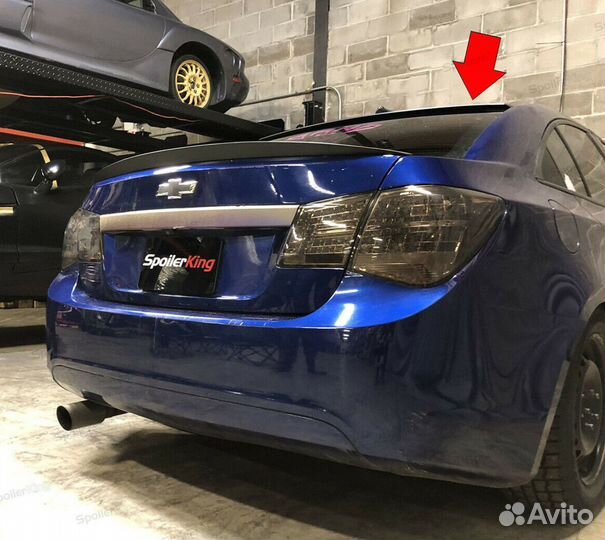 Спойлер на заднее стекло Chevrolet Cruze