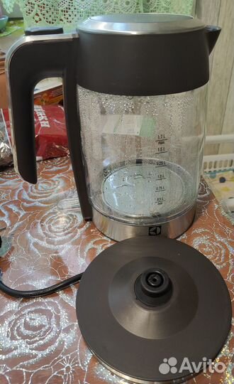 Чайник новый электрический стеклянный с трещиной