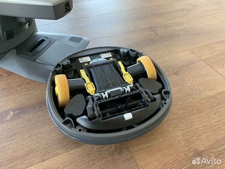 Робот пылесос Karcher RoboCleaner RC 3000