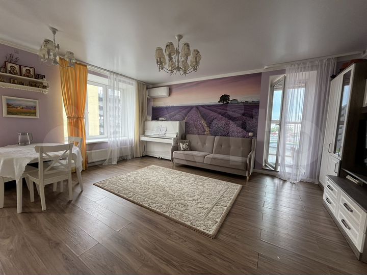 3-к. квартира, 95 м², 3/16 эт.