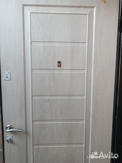 Дверь входная