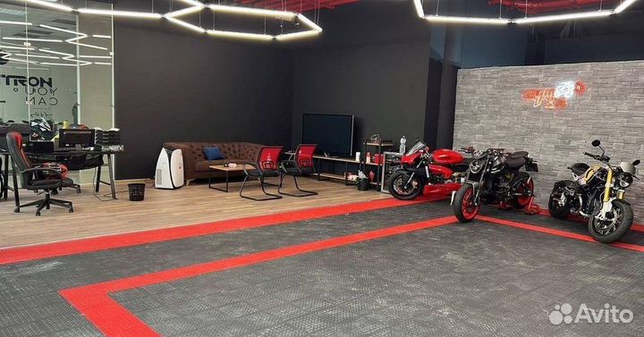 Модульная плитка пвх в спорт зал