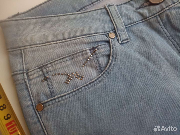 Джинсы женские новые 44 W28 S размер