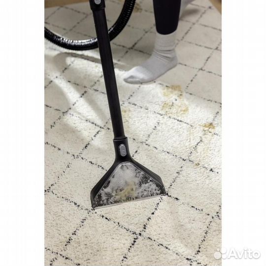 Моющий пылесос Karcher SE 5, 1400Вт, белый 1.081-2