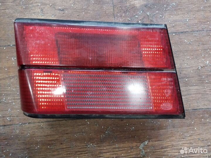 Фонарь задний правый BMW E34