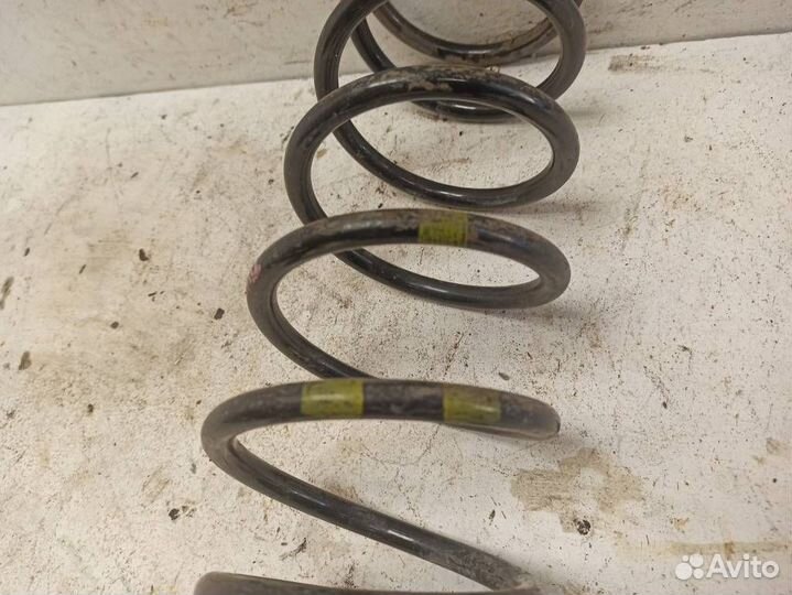 Пружина задняя Киа Rio 3