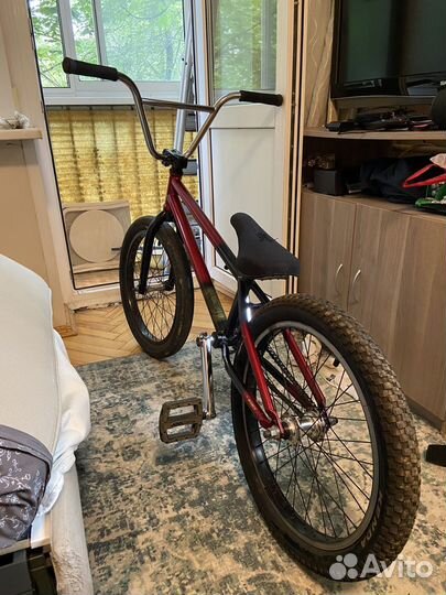 Трюковой велосипед bmx