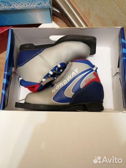 Лыжи плюс лыжные ботинки